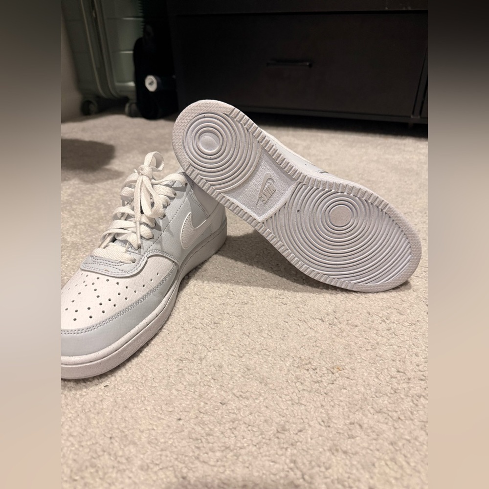 Nike White and Light Blue Sneakers